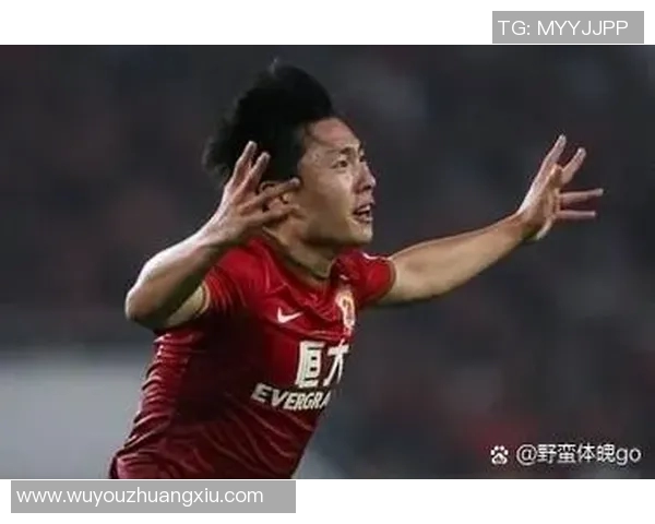 双骄前足球明星的传奇故事与辉煌成就揭秘 双骄前足球明星的传奇故事与辉煌成就揭秘